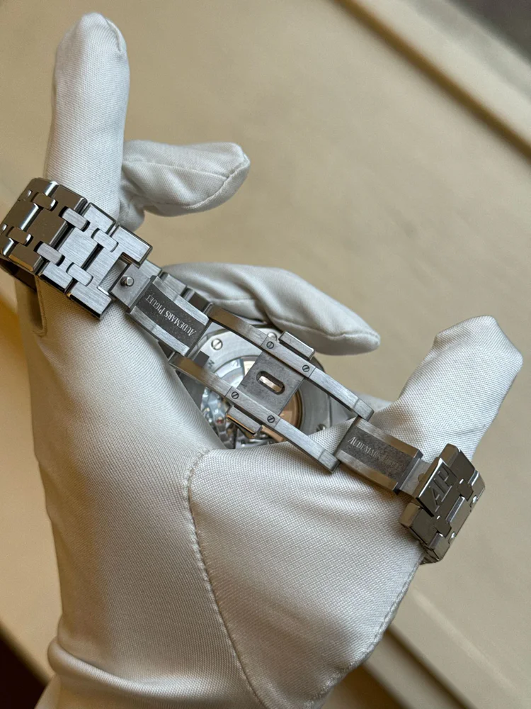 Audemars Piguet Royal Oak Selfwinding Box+Papers 2015